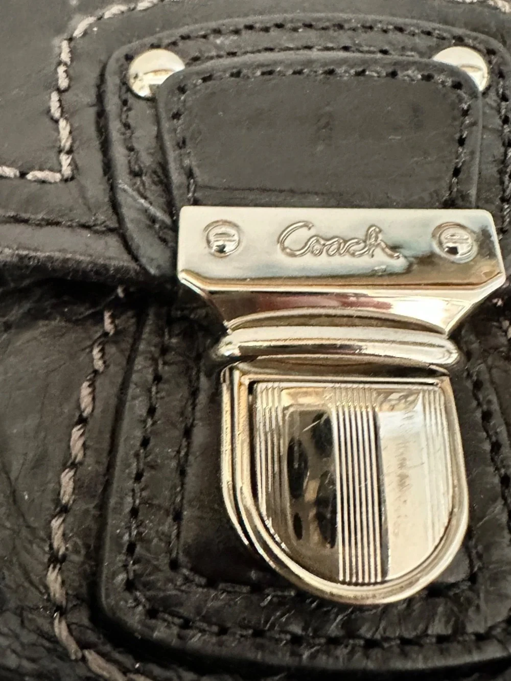 Y2K Coach Distressed Leather Double Pockets Limited Edition Shoulder Bag 19768